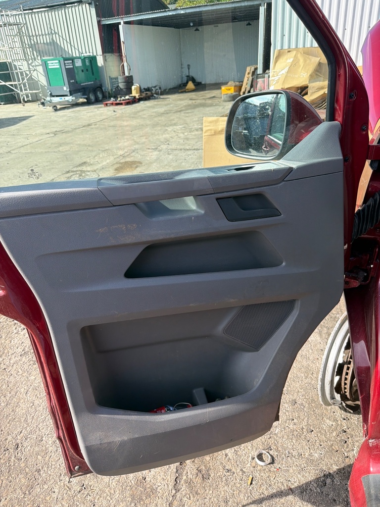 [EPE-125915] Panel interior de puerta delantero izquierdo VW Transporter/Caravelle
