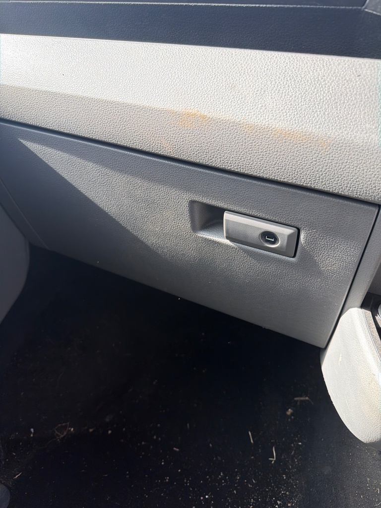 [EPE-125898] Guantera para VW Transporter/Caravelle