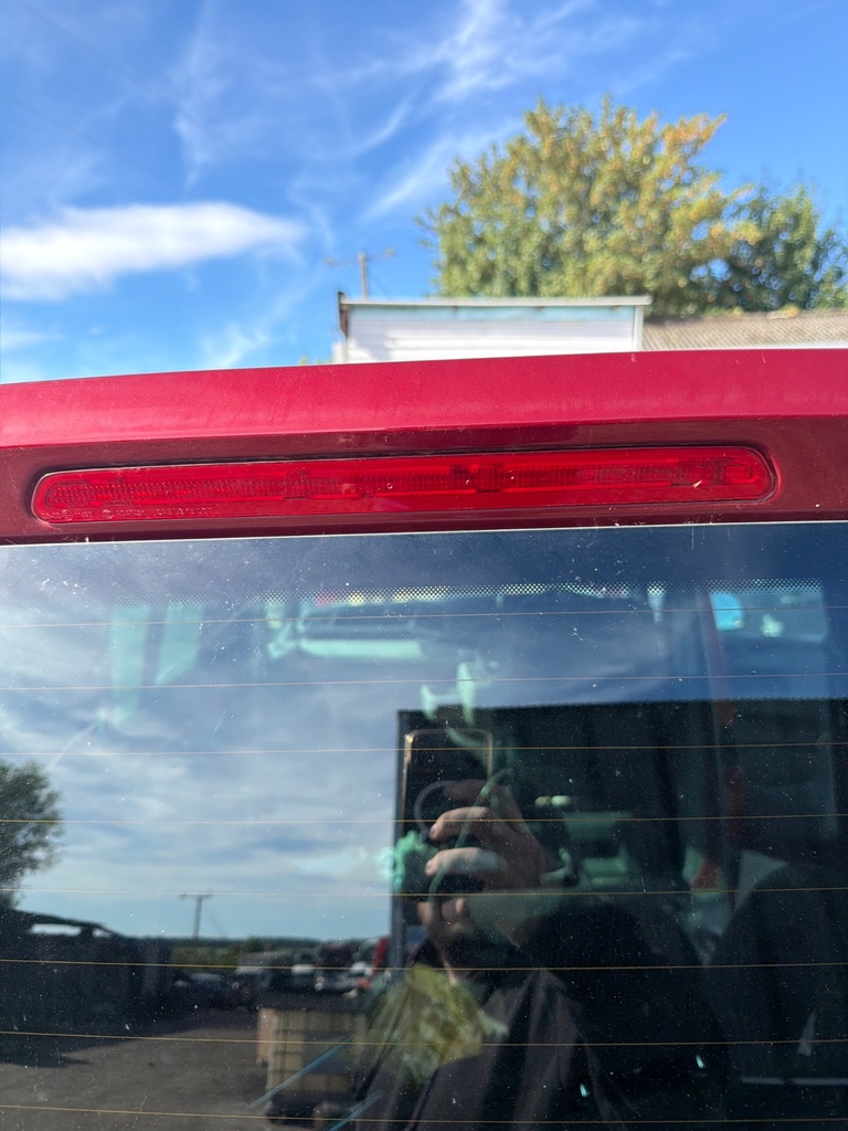 [EPE-125911] Luz de freno elevada VW Transporter/Caravelle