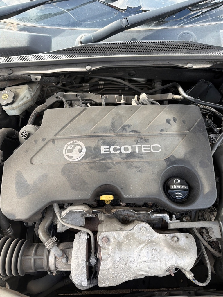 [EPE-125954] Tapa de motor Vauxhall Insignia 2.0 B20DTH