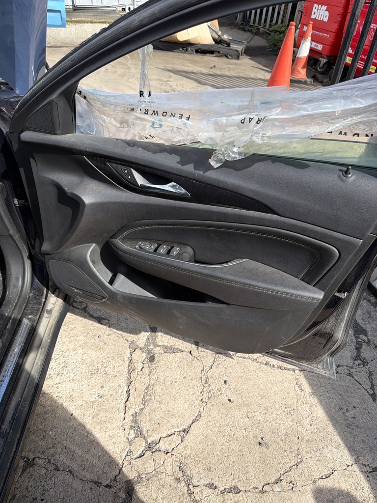 [EPE-125963] Panel interior de puerta delantera derecha Vauxhall Insignia