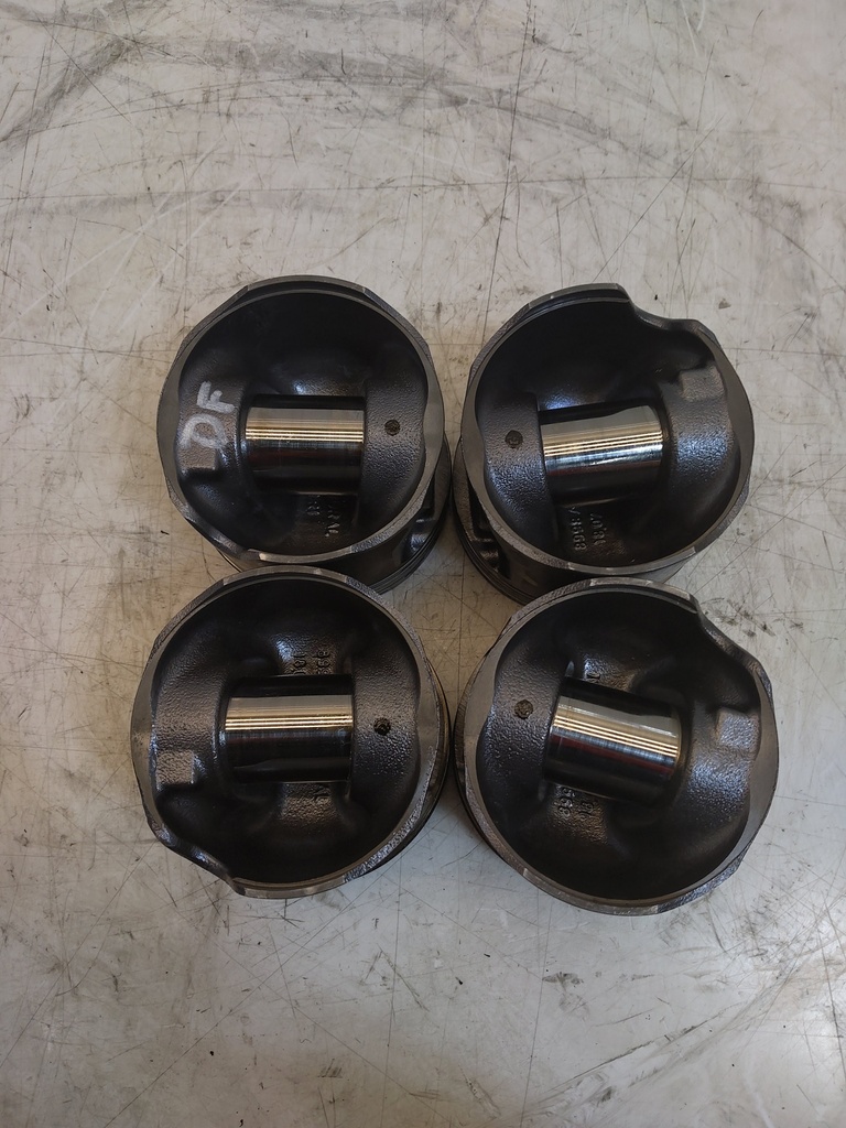[MTD-538097] Juego de 4 pistones Ford Transit 2.4 TDCi