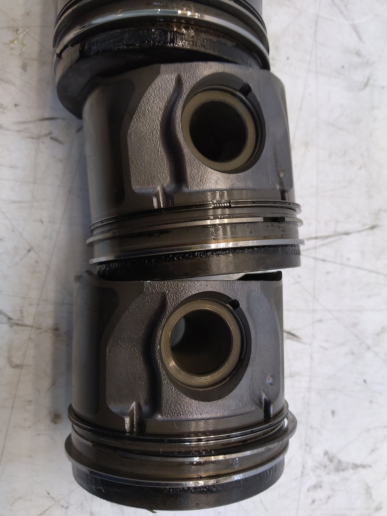 [MTD-538230] Juego de 4 pistones Ford Transit 2.4 TDCi
