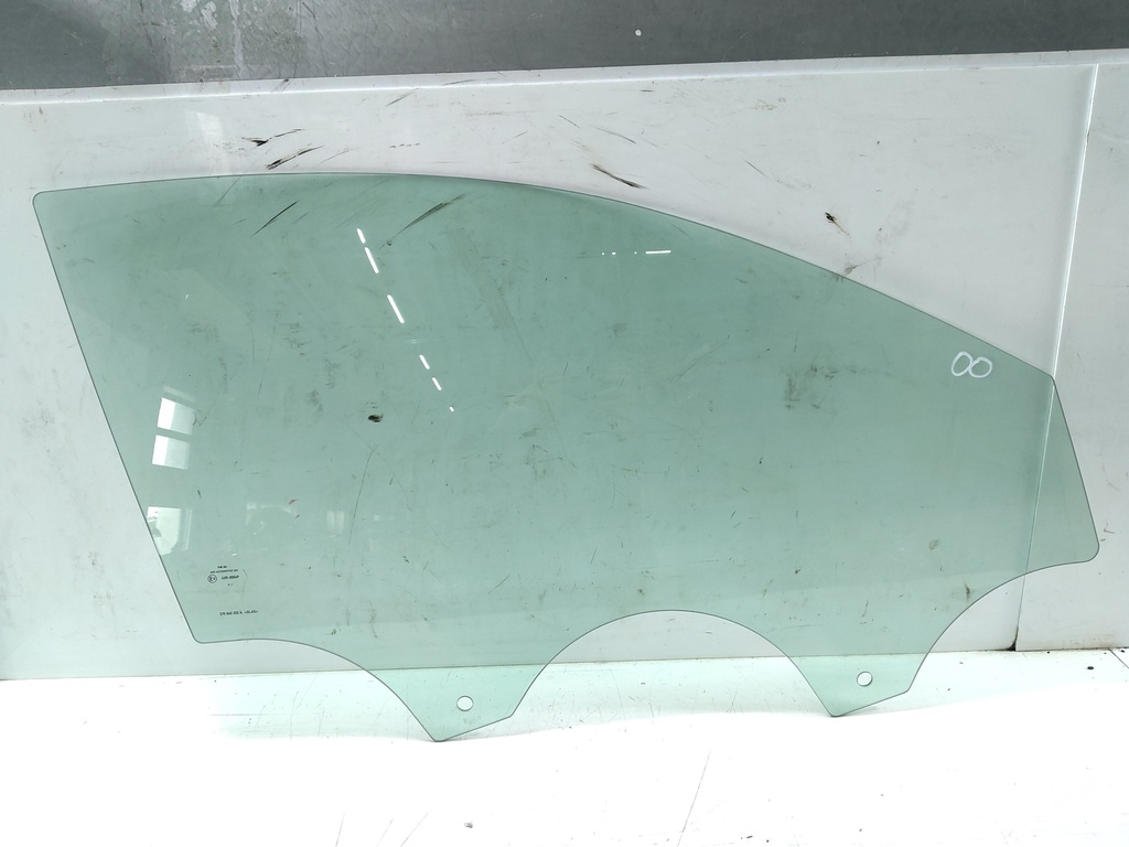 [MTD-538207] Cristal de ventana Skoda Karoq NU7