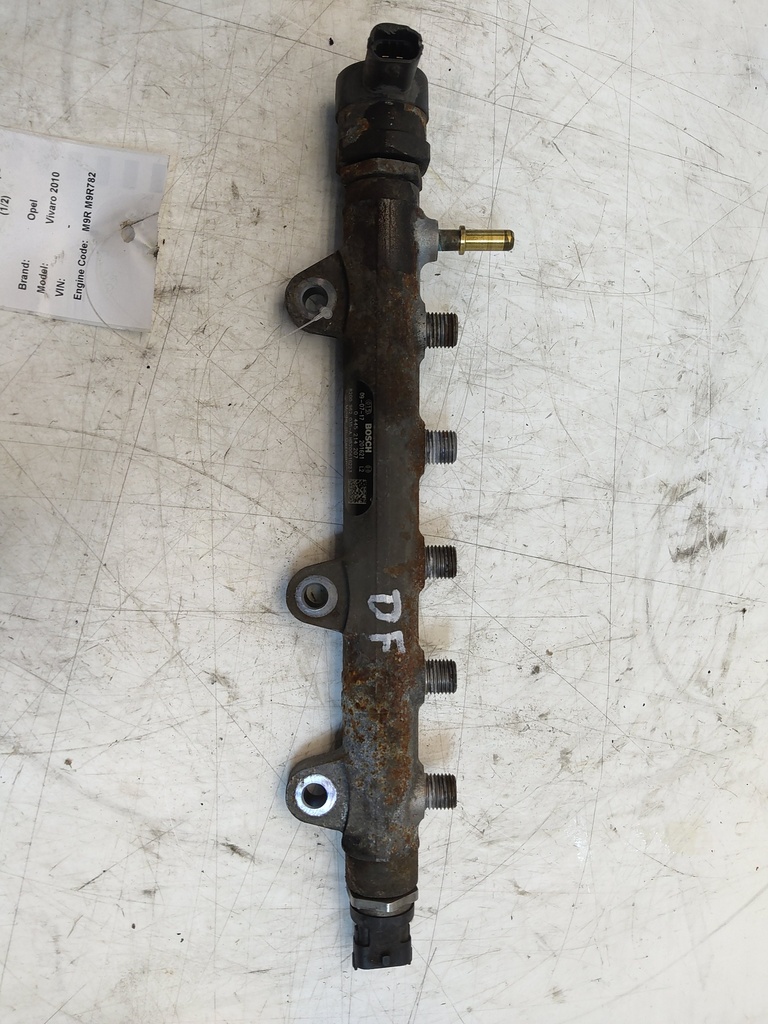 [MTD-538334] Tubo de guía Opel Vivaro