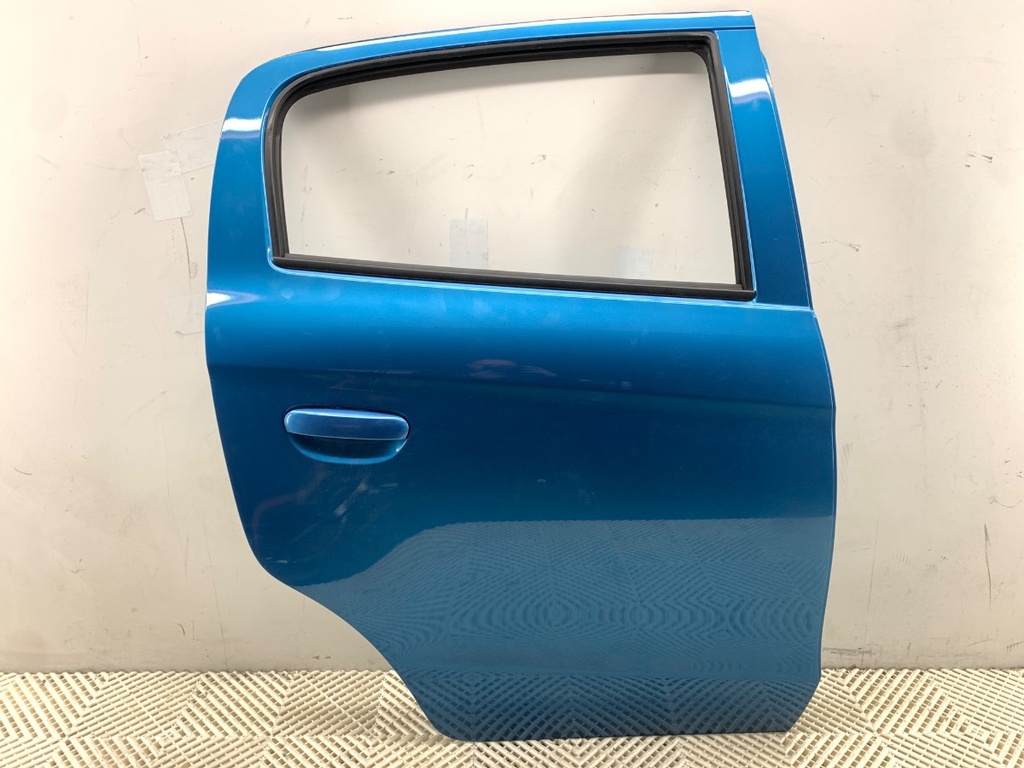 [STARK-800501] Puerta trasera derecha Mitsubishi Mirage / Space Star VI liftback (A0_A) 2012-2022
