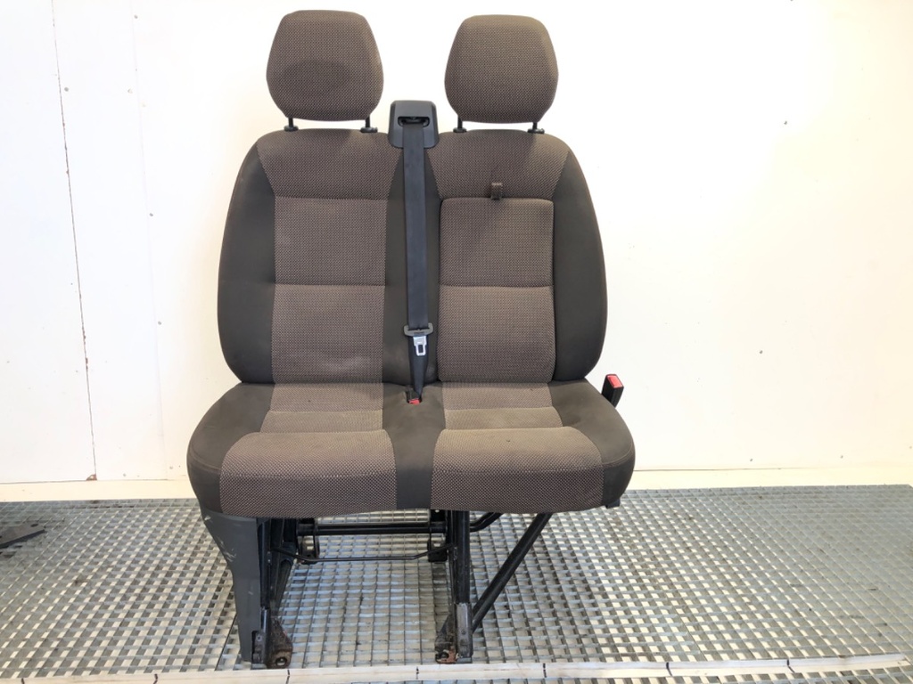 [STARK-887006] Asiento delantero derecho PEUGEOT BOXER Autobus 2005-2022