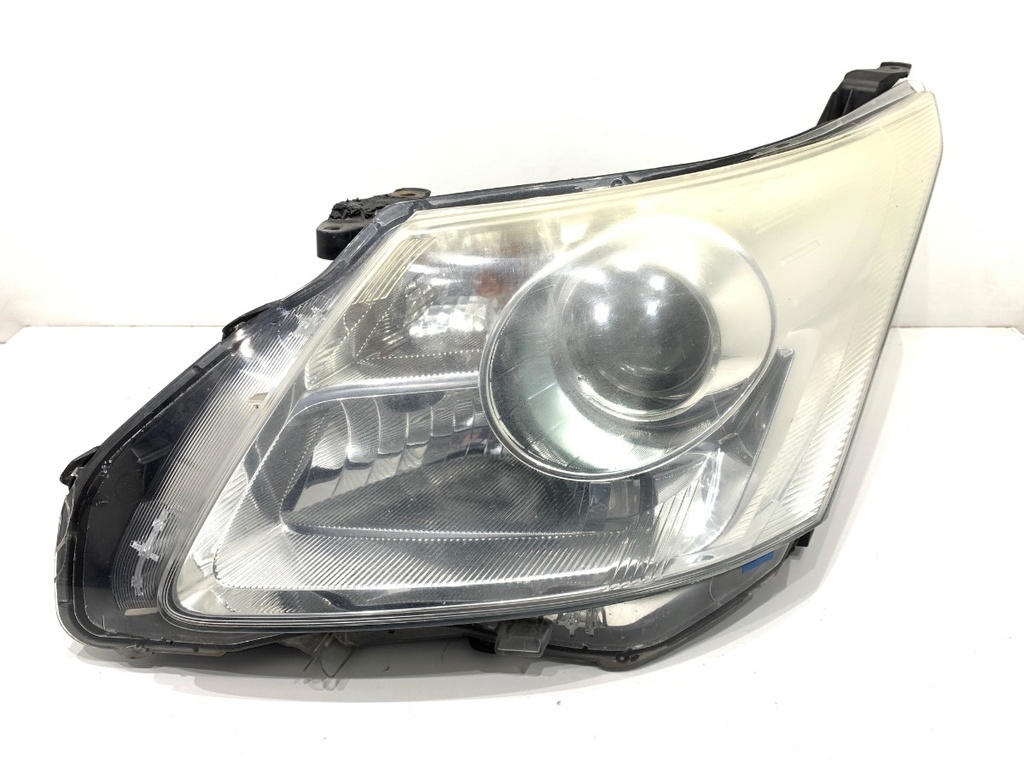 [STARK-735777] Faro delantero izquierdo Toyota Avensis (_T27_)