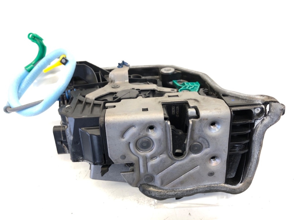 [STARK-887828] Cerradura de puerta trasera derecha BMW X5 (G05, F95) 2018-