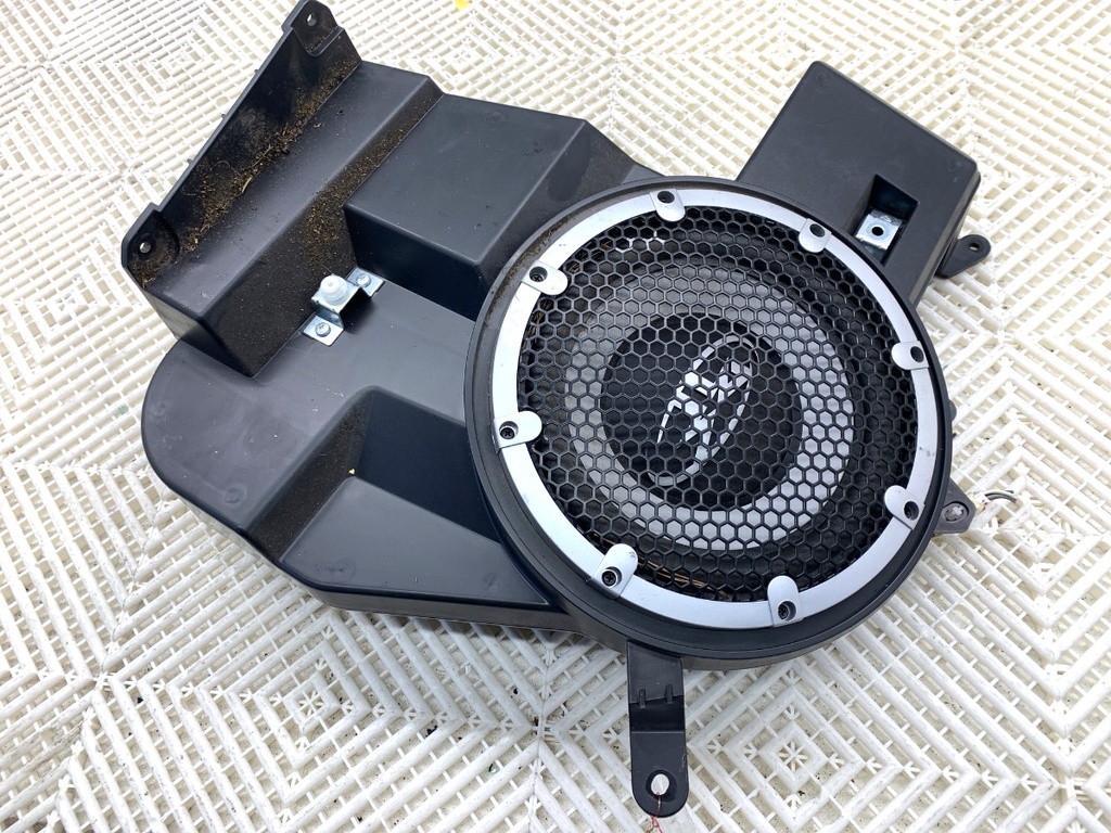 [STARK-866472] Subwoofer Mitsubishi ASX (GA_W_)