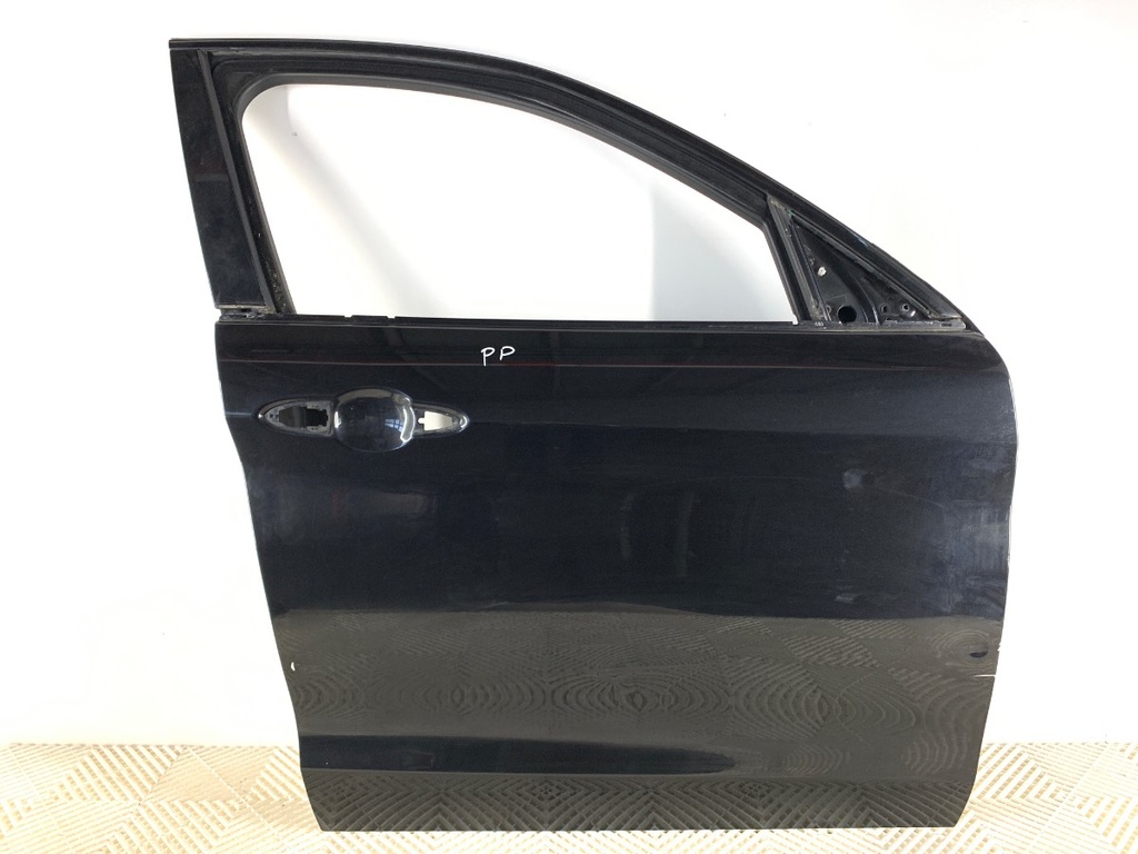 [STARK-873088] Puerta delantera derecha Alfa Romeo Stelvio (949_)