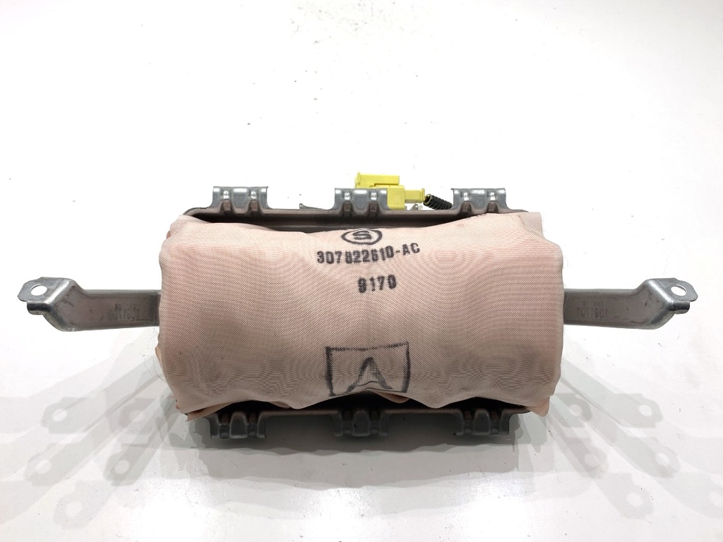 [STARK-886775] Airbag de pasajero Toyota Auris (_E18_)