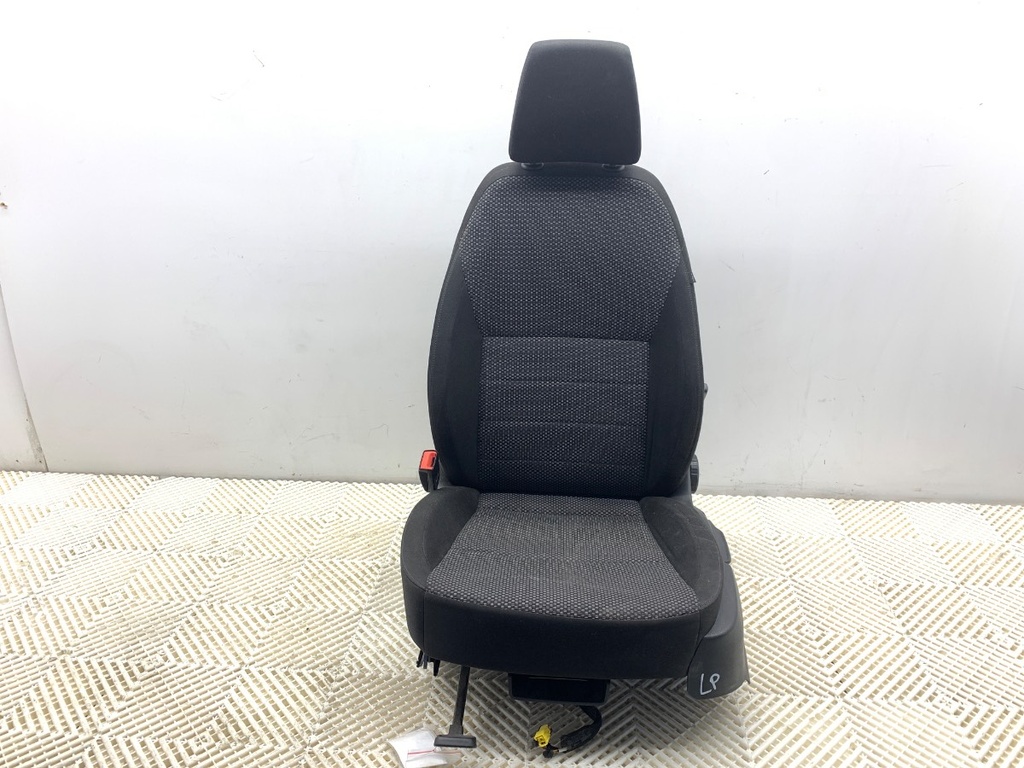 [STARK-905873] Asiento delantero izquierdo Skoda Octavia III Combi