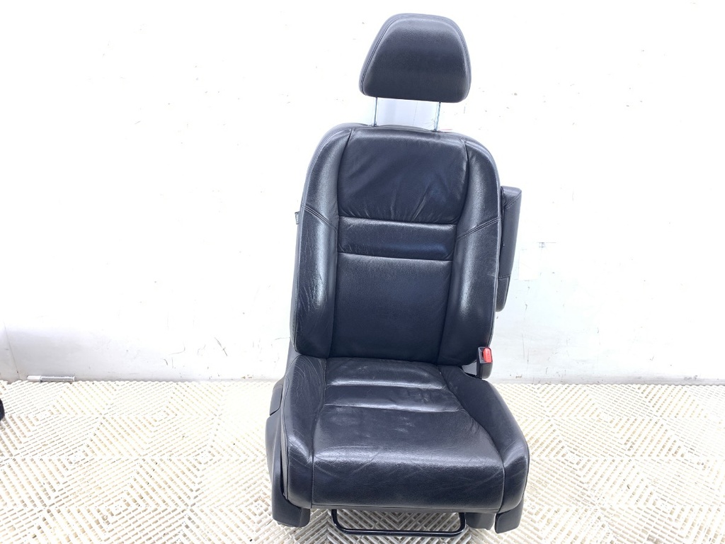 [STARK-823506] Asiento delantero derecho Honda CR-V III