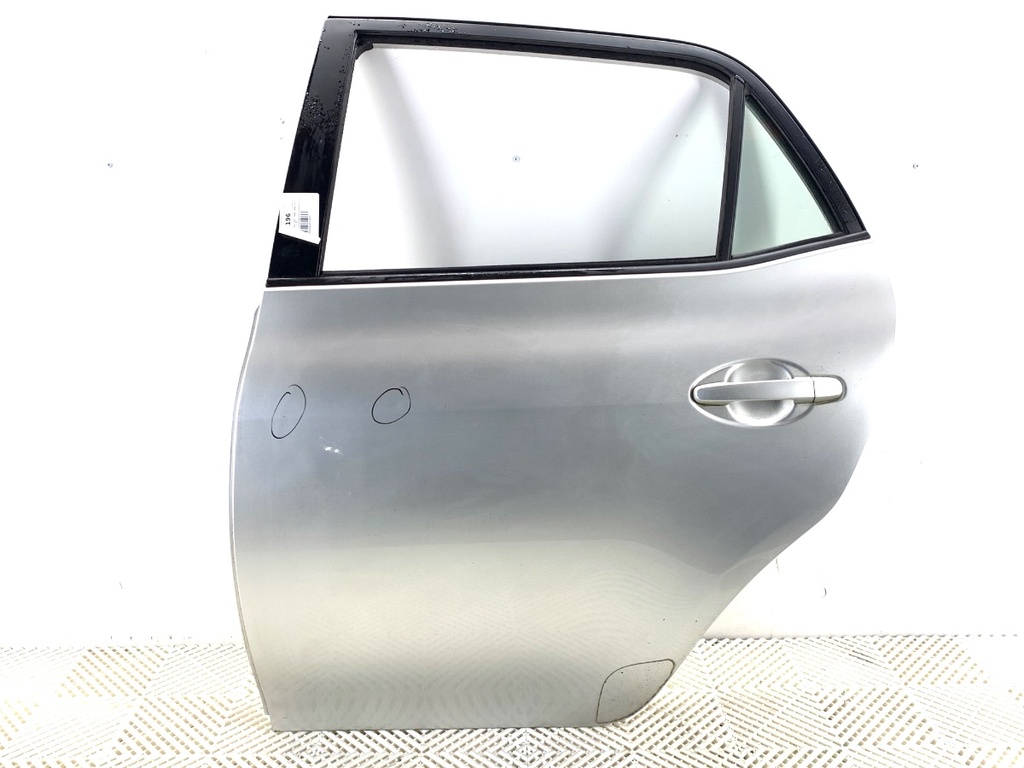 [STARK-828196] Puerta trasera izquierda Toyota Auris (_E15_)