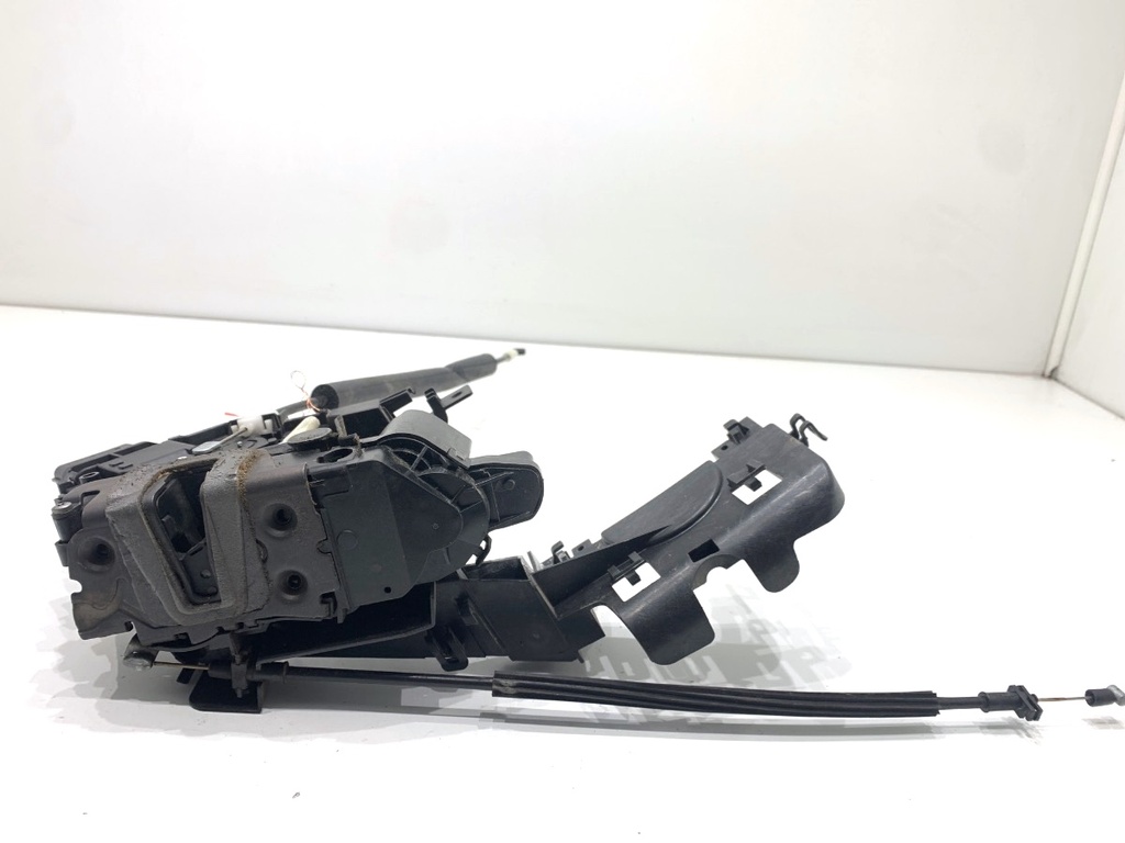[STARK-841507] Cerradura de puerta delantera derecha JAGUAR XF I