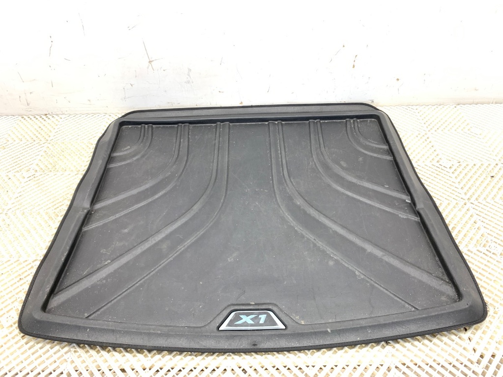 [STARK-881113] Alfombra de maletero BMW X1 F48
