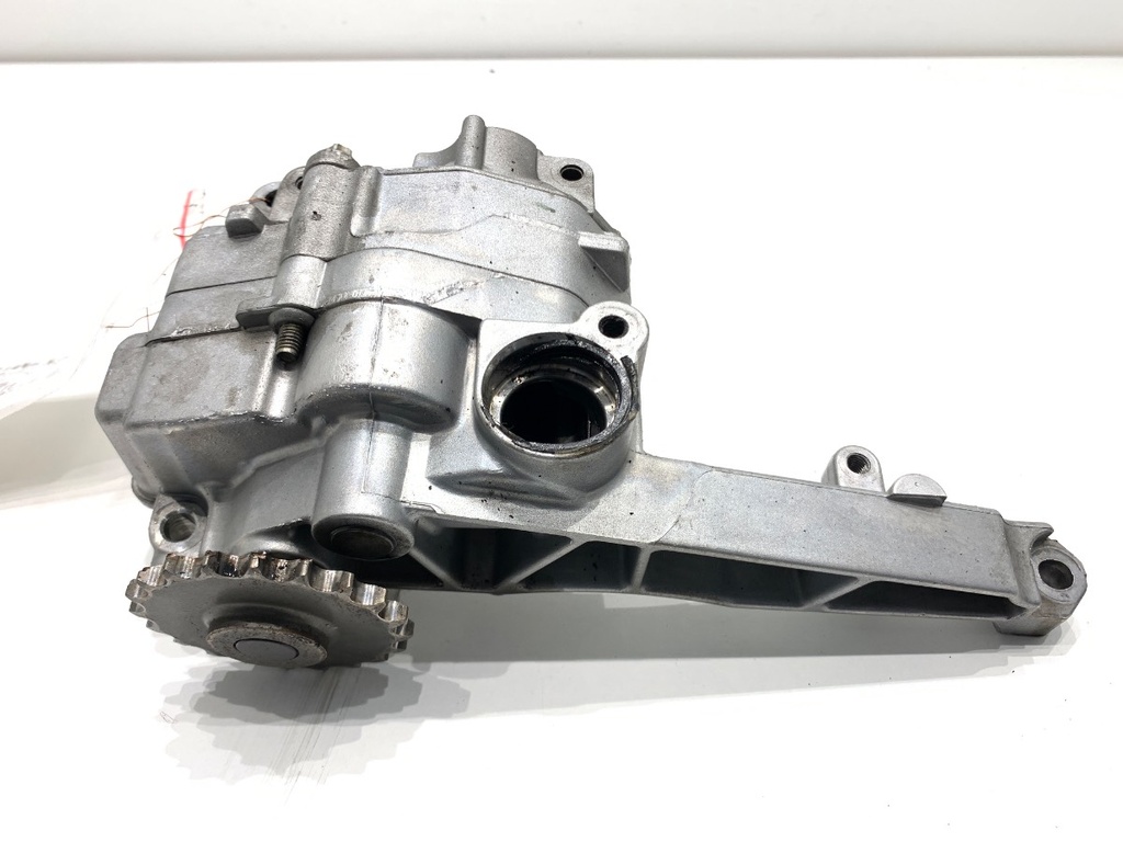 [STARK-888170] Bomba de aceite Mercedes-Benz Clase S