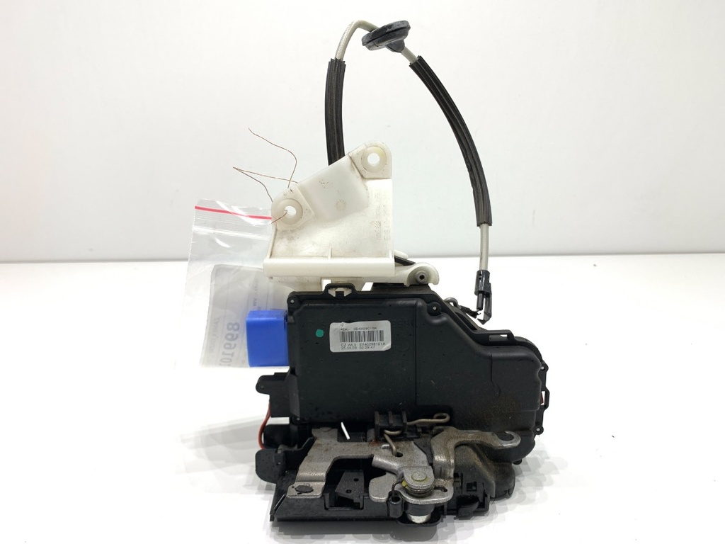 [STARK-899101] Cerradura de puerta trasera izquierda VW Phaeton
