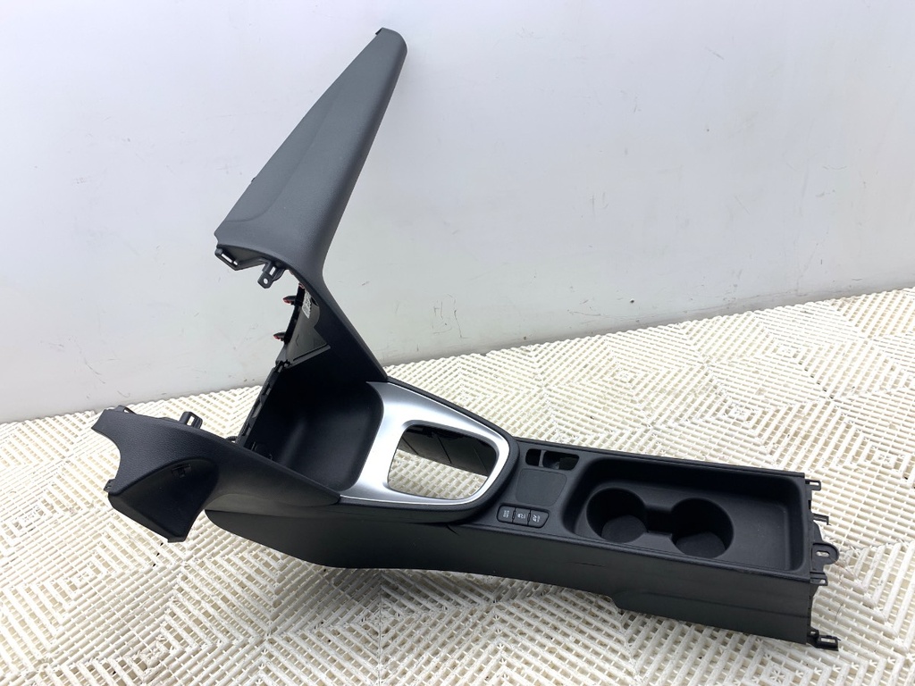 [STARK-907262] Consola central Toyota Yaris Cross (MXP_)