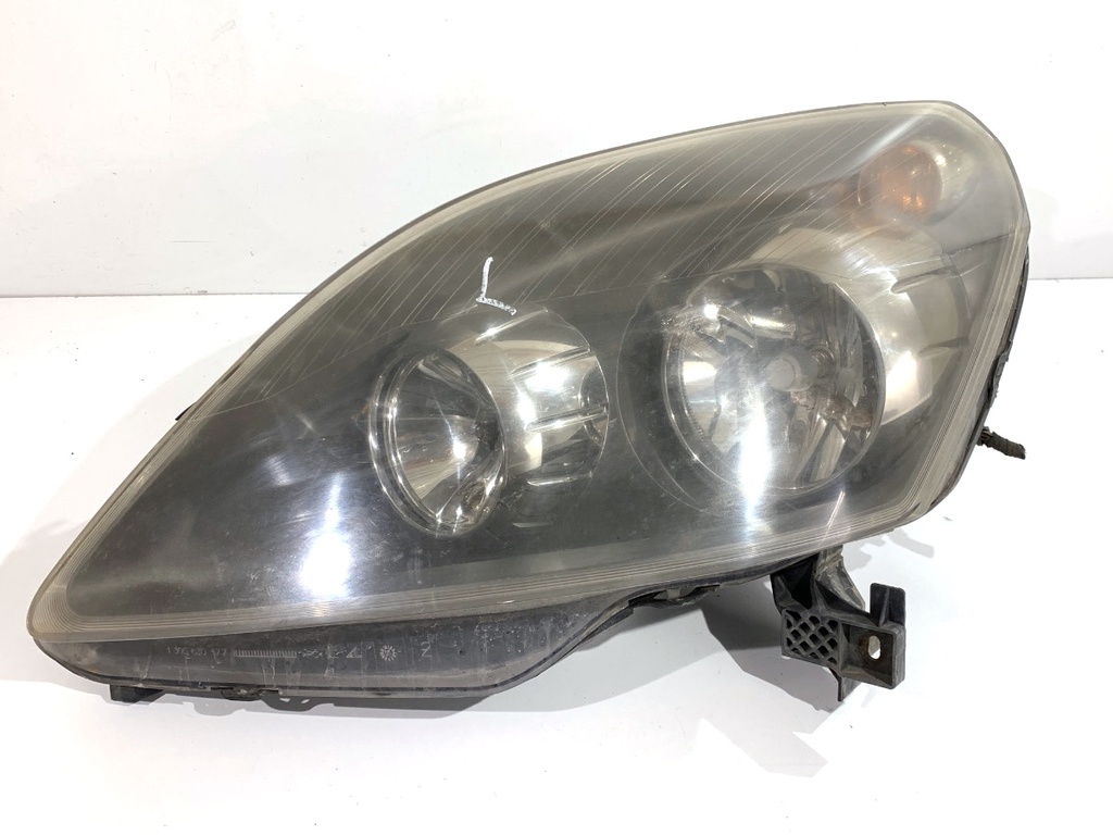 [STARK-870391] Faro delantero izquierdo Opel Zafira B