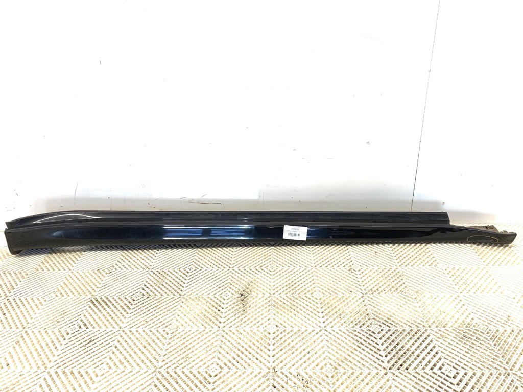[STARK-709685] Moldura de estribo derecha Porsche Panamera (970)
