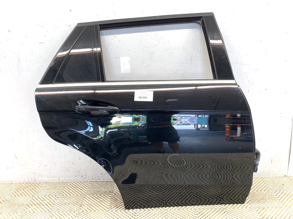 [STARK-744210] Puerta trasera derecha Mercedes-Benz Clase E T-Model (S212)