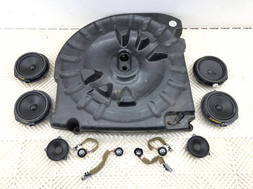 [STARK-684952] Juego de altavoces Jaguar XF I (X250)