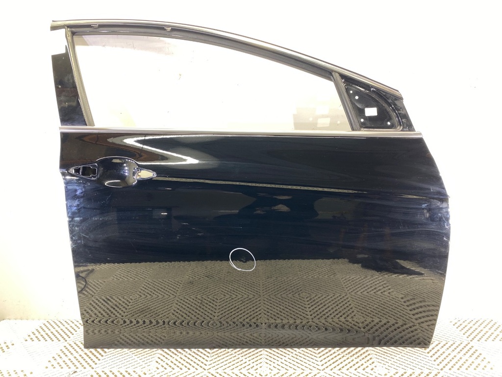 [STARK-666804] Puerta delantera derecha para Hyundai i40 I CW