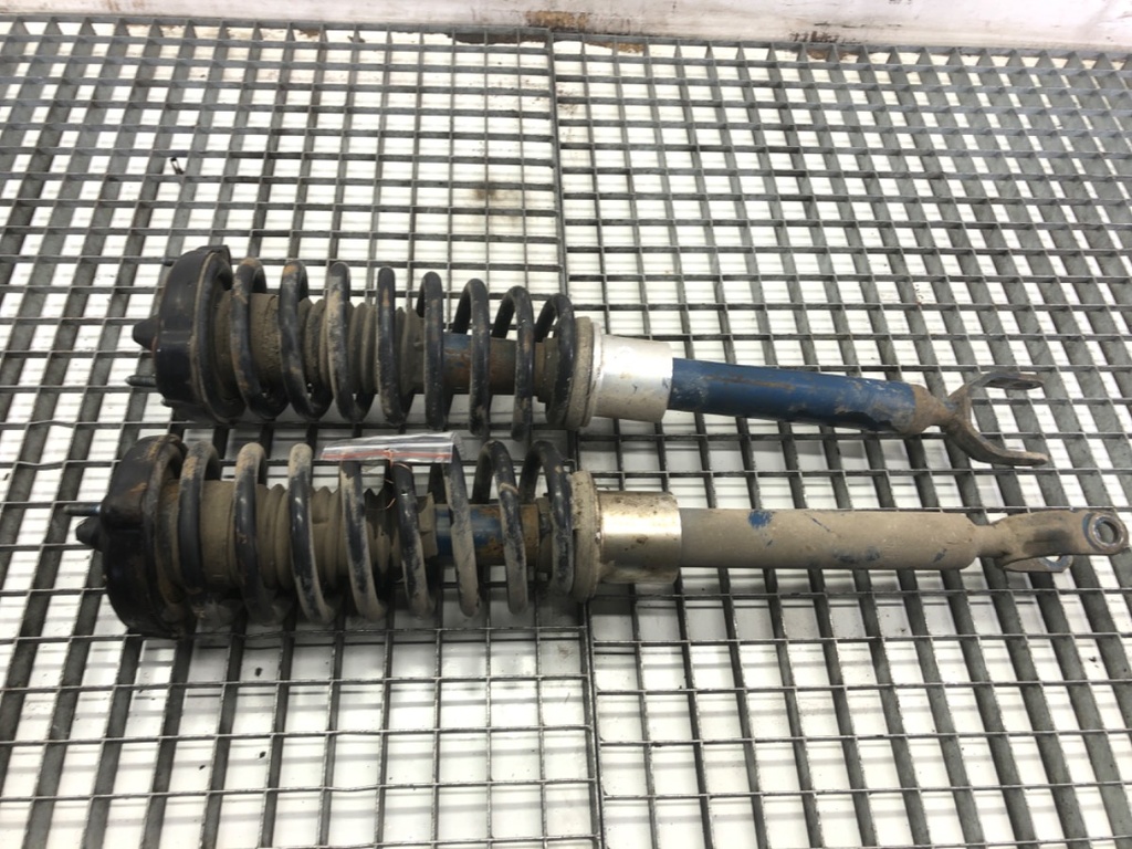 [STARK-775226] Amortiguador delantero izquierdo Mercedes-Benz Clase E (S211)