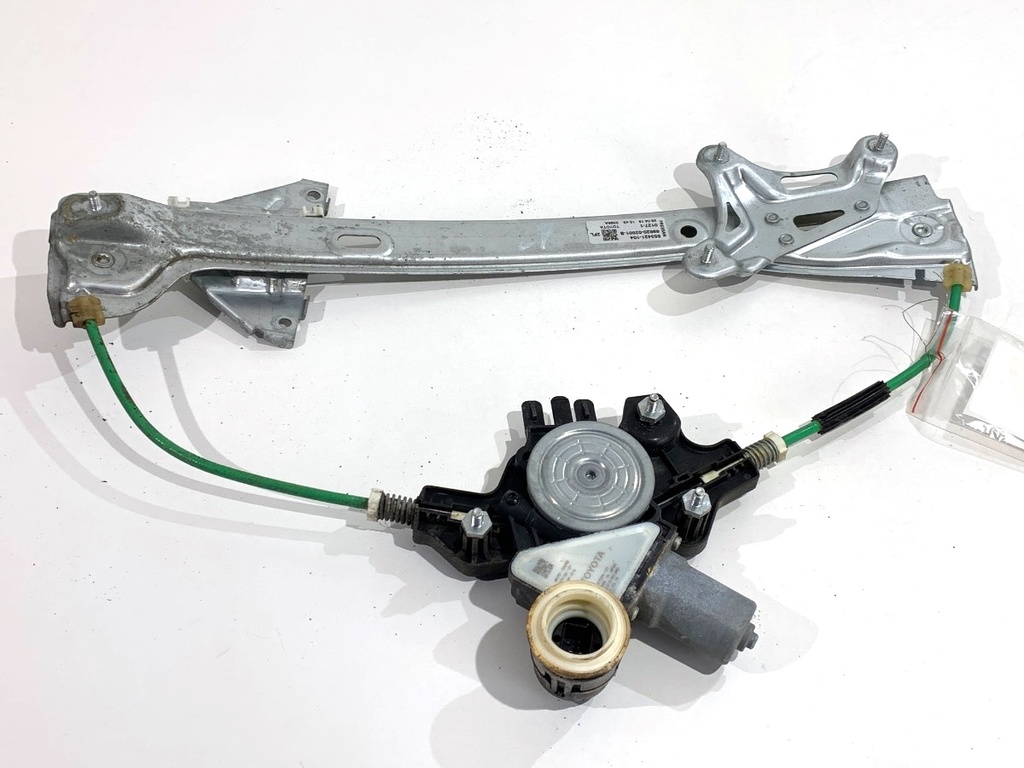 [STARK-834245] Elevalunas delantero izquierdo TOYOTA COROLLA sedan (_E21_)