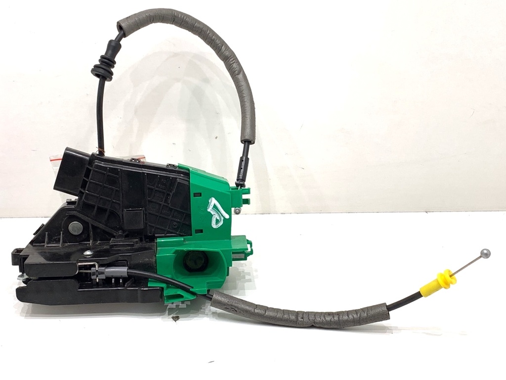 [STARK-848211] Cerradura de puerta delantera izquierda Hyundai i30