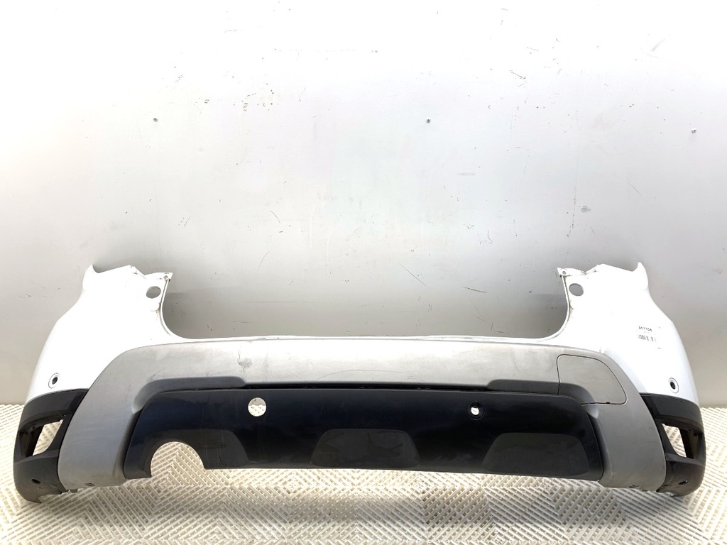 [STARK-867358] Paragolpes trasero Dacia Duster (HM_)