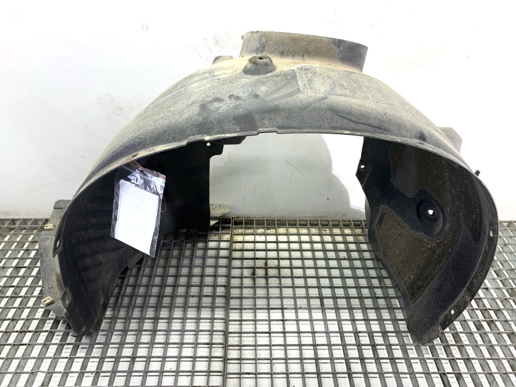 [STARK-881157] Paso de rueda delantero izquierdo BMW X1 (F48)