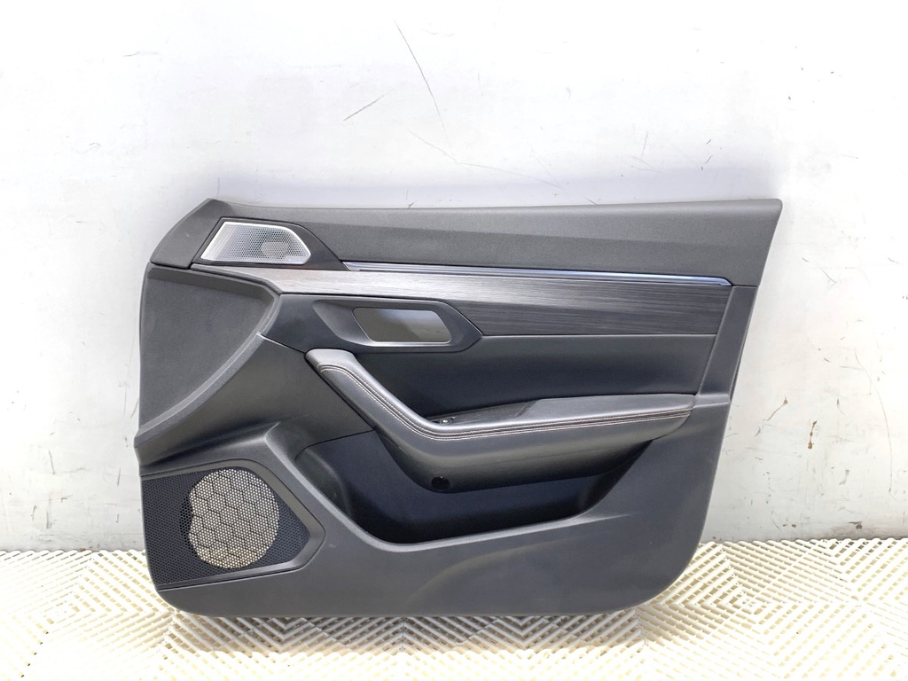 [STARK-883232] Panel de puerta delantero derecho Peugeot 508 II