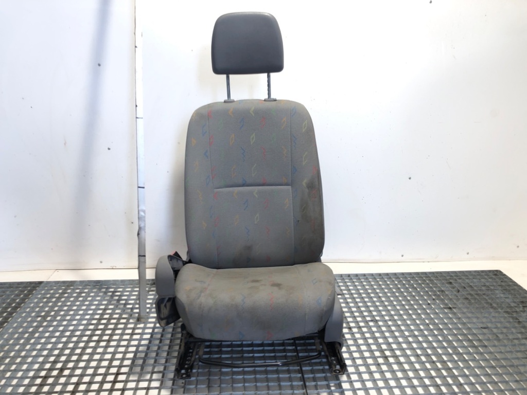 [STARK-901129] Asiento delantero izquierdo VW Crafter 30-35 (2E_)