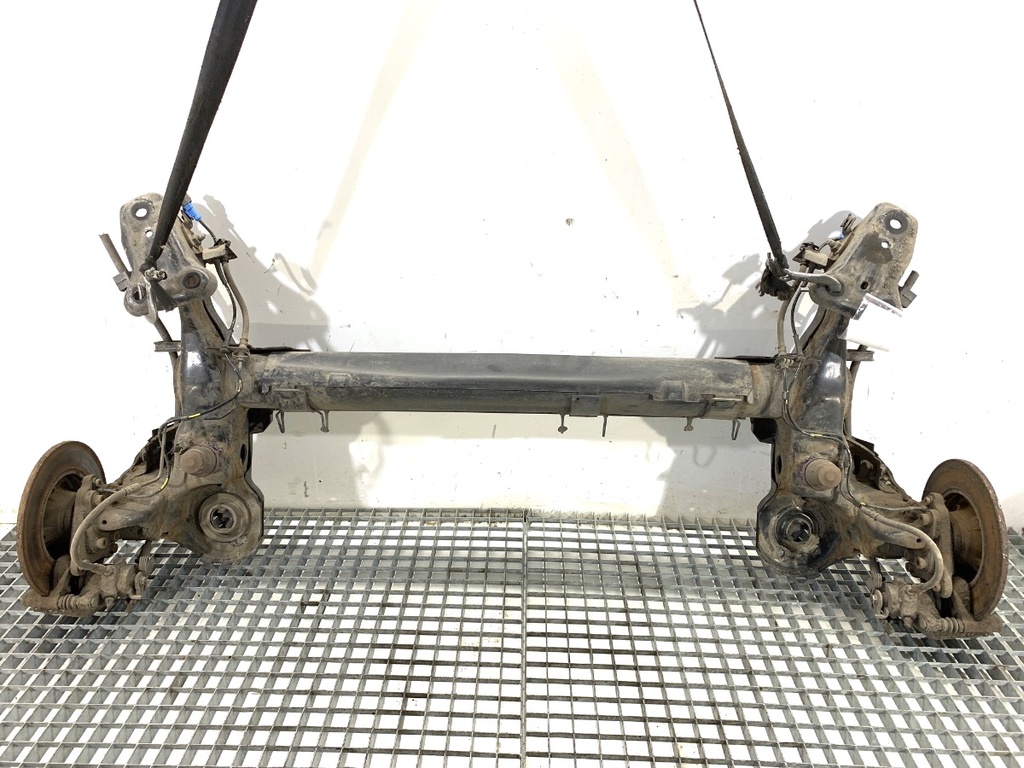 [STARK-918454] Puente trasero Peugeot 208 I (CA_, CC_) 2012-2022