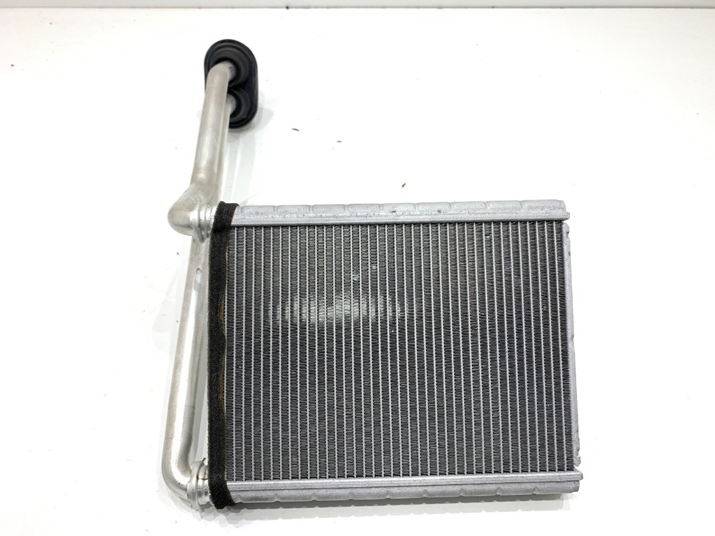 [STARK-838795] Radiador de calefacción TOYOTA YARIS (_P13_)