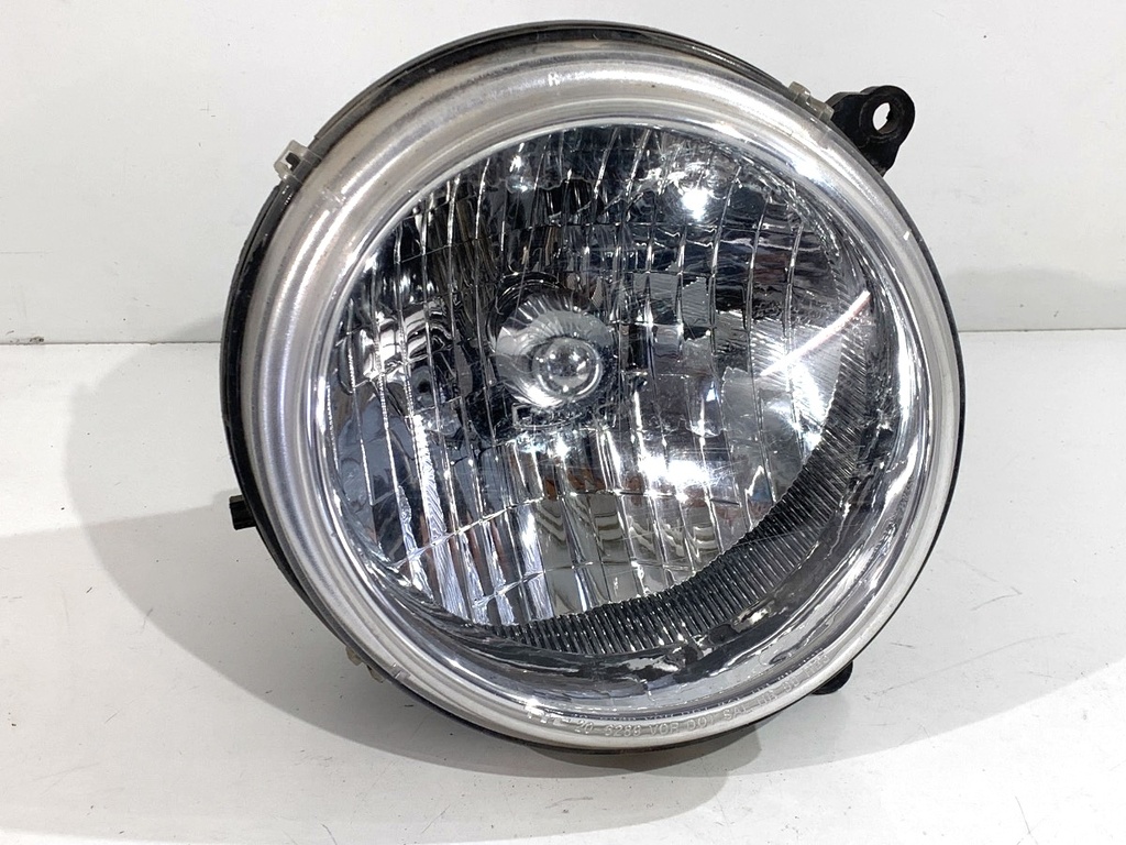 [STARK-878451] Faro delantero derecho JEEP CHEROKEE (KJ)