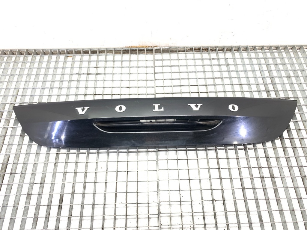 [STARK-856059] Moldura de portón trasero VOLVO V40