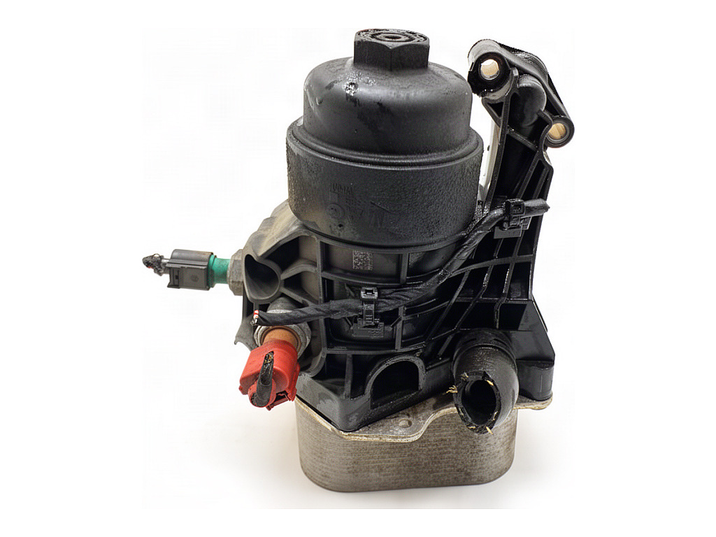 [STARK-950404] Soporte de filtro de aceite Skoda Octavia III