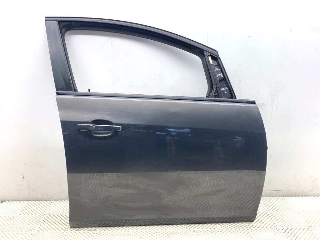 [STARK-867560] Puerta delantera derecha Opel Astra J Sports Tourer (P10) 2010-2015
