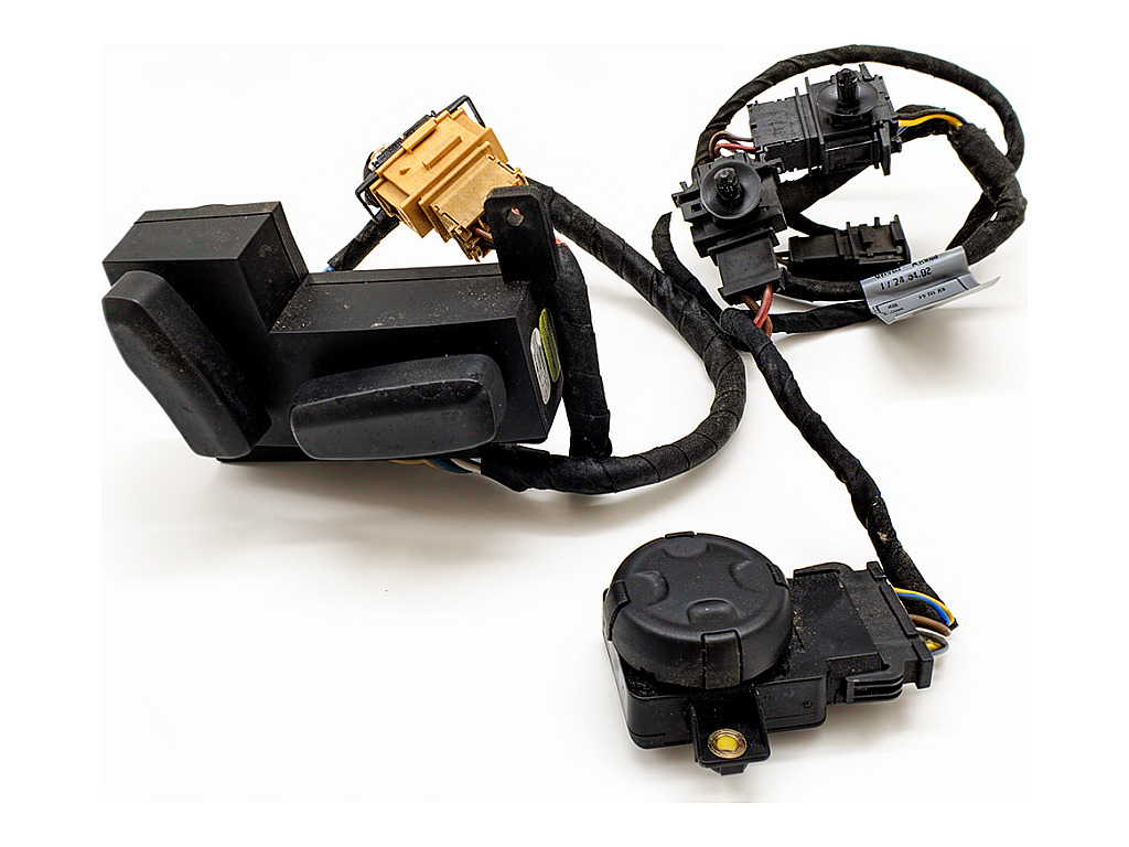 [STARK-930992] Mando de asiento Audi A8 D3 (4E2, 4E8)