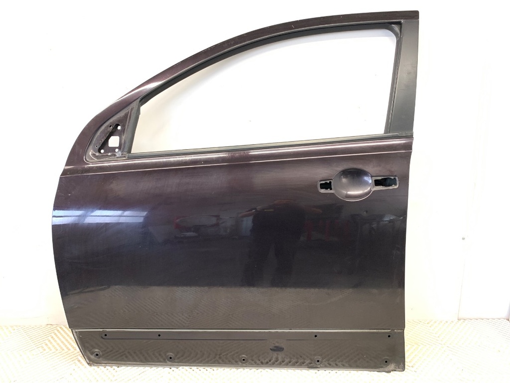 [STARK-894663] Puerta delantera izquierda Nissan Qashqai / Qashqai +2 I (J10, NJ10, JJ10E) 2006-2014