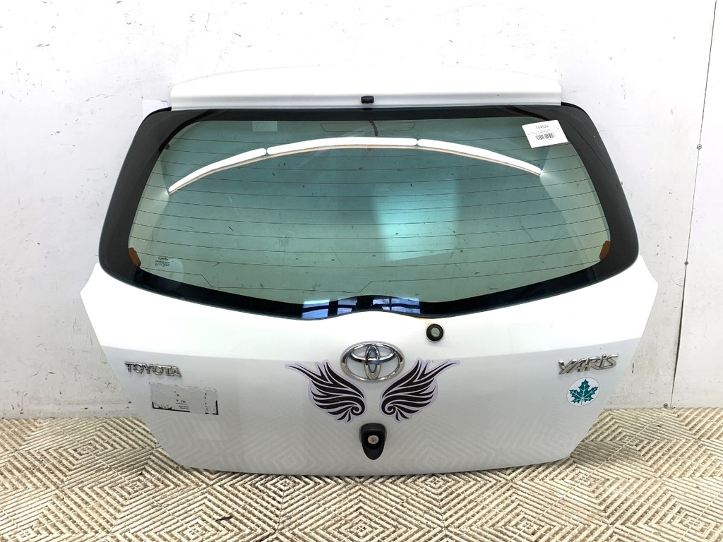 [STARK-744524] Portón trasero Toyota Yaris (_P9_) 2005-2014
