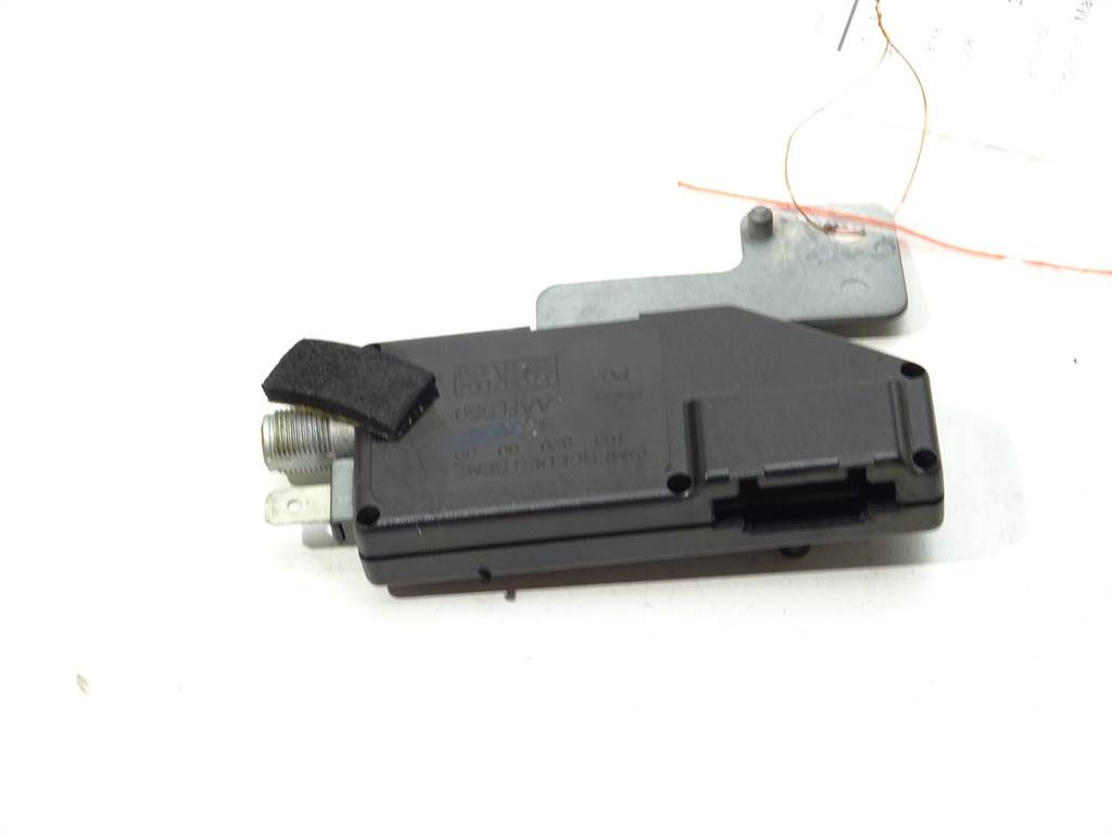 [STARK-362399] Antena Mercedes-Benz Clase M (W163)