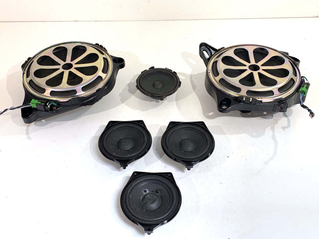 [STARK-895734] Altavoz MERCEDES-BENZ GLE (V167) 2018-