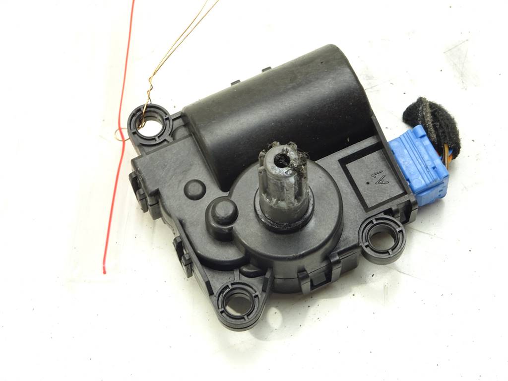 [STARK-397757] Motor de ventilador de calefacción Hyundai Elantra VI (AD, ADA)