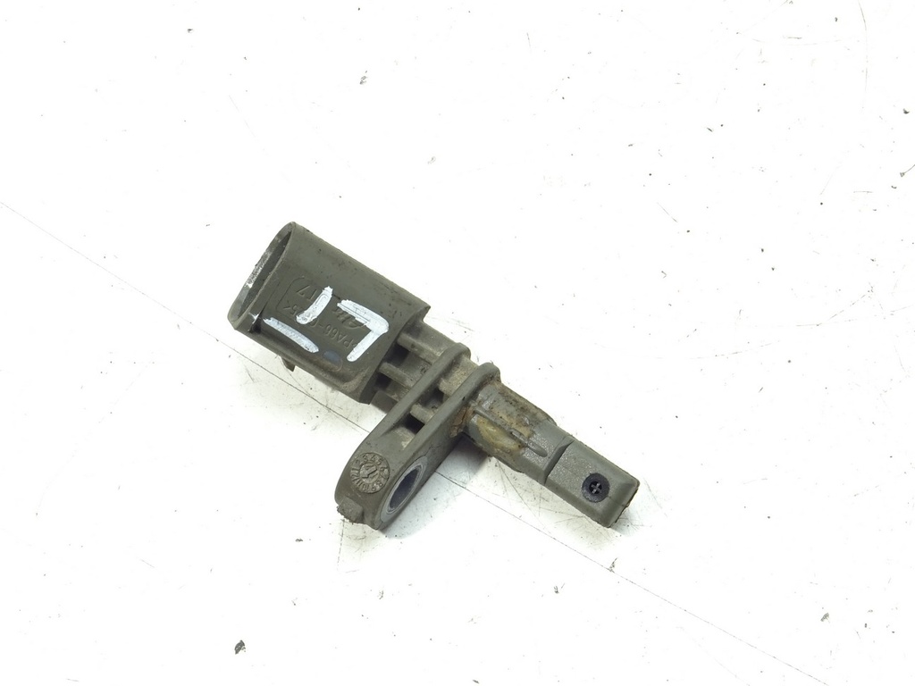 [STARK-411395] Sensor ABS trasero izquierdo VW Passat B8 Variant