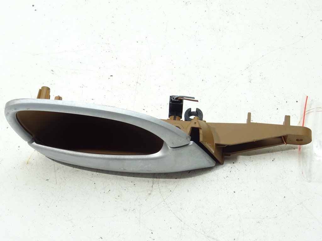 [STARK-415357] Maneta de puerta interior trasera derecha Porsche Cayenne (9PA)
